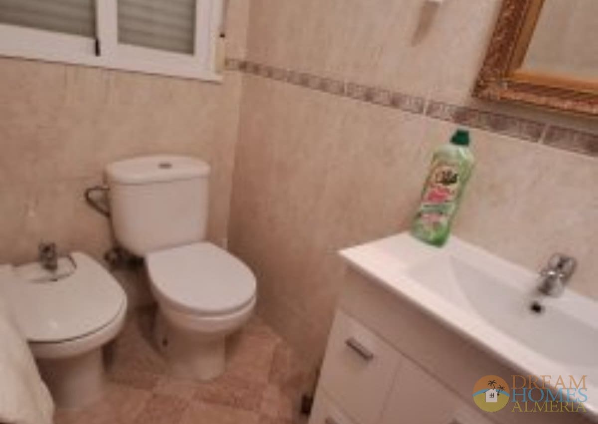 2 sypialnia Finka/Dom wiejski na sprzedaż w Alcala la Real z basenem - 243 000 € (Ref: 9999917)