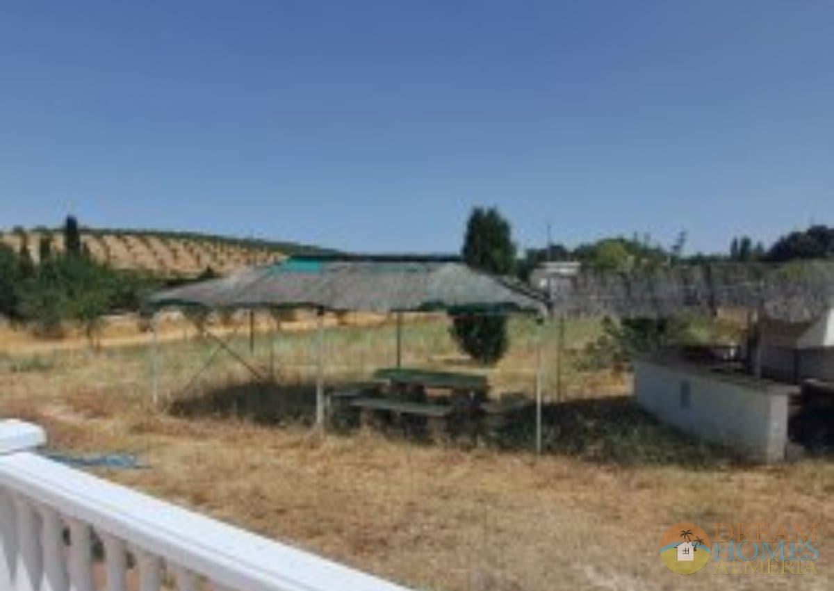 2 sypialnia Finka/Dom wiejski na sprzedaż w Alcala la Real z basenem - 243 000 € (Ref: 9999917)