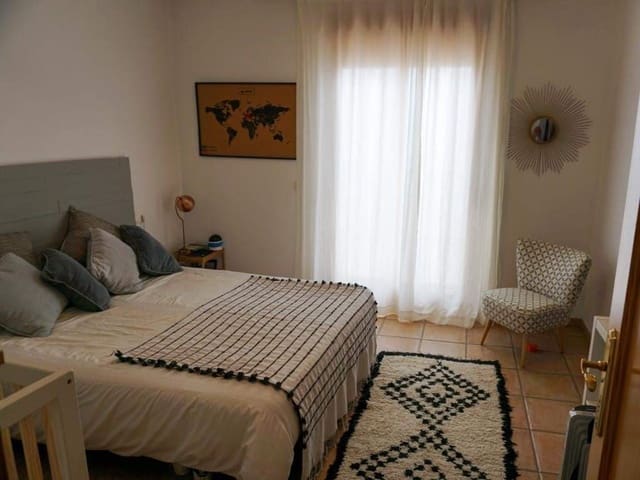 3 bedroom Semi-detached Villa for sale in Benimaurell, Vall de Laguart - € 150,000 (Ref: 8657052)