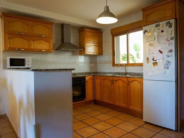 3 bedroom Semi-detached Villa for sale in Benimaurell, Vall de Laguart - € 150,000 (Ref: 8657052)