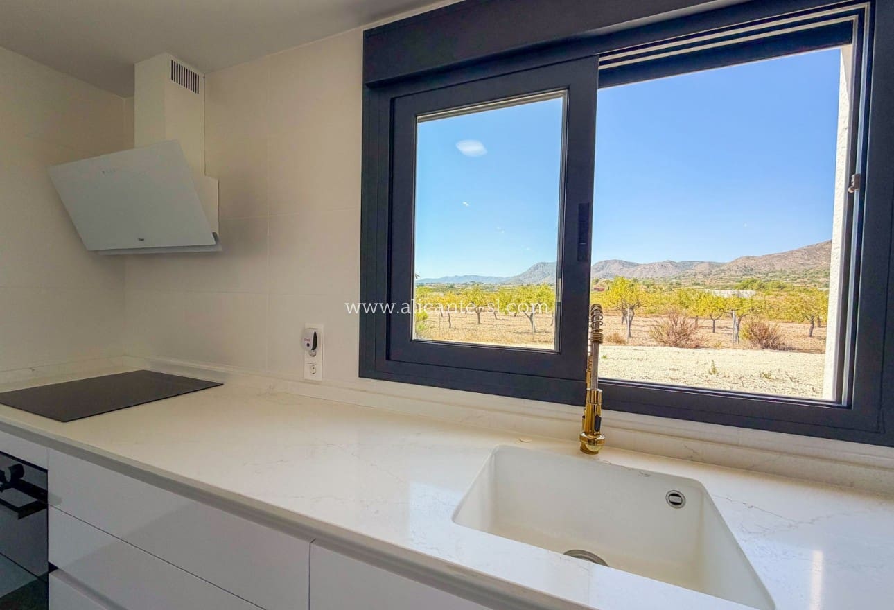 3 Zimmer Villa zu verkaufen in Macisvenda mit Pool Garage - 375.000 € (Ref: 10005922)