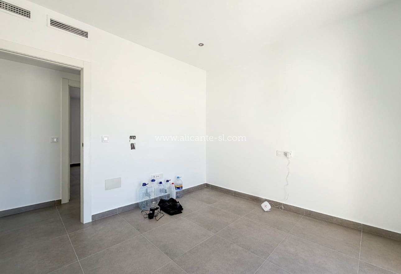 3 Zimmer Villa zu verkaufen in Macisvenda mit Pool Garage - 375.000 € (Ref: 10005922)