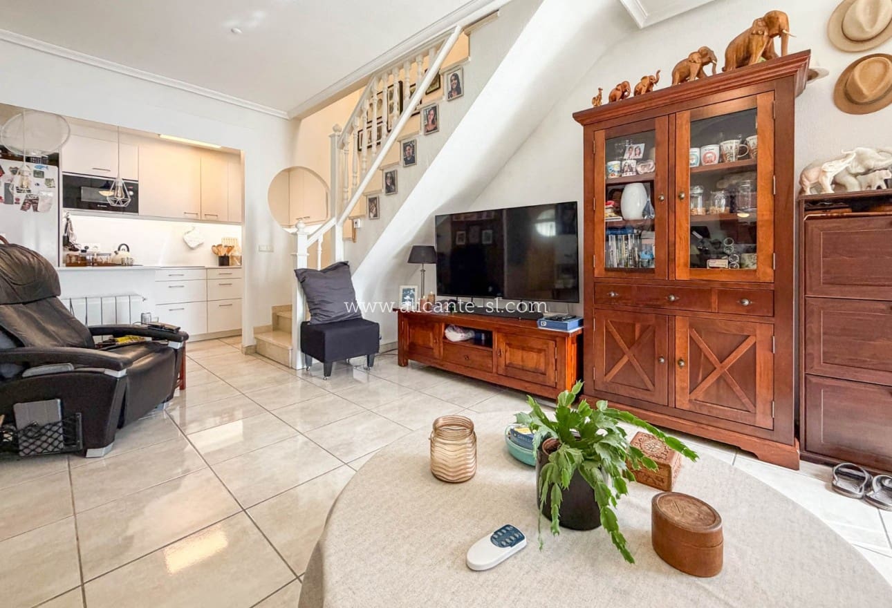 2 chambre Villa/Maison à vendre à Los Altos avec piscine garage - 249 000 € (Ref: 10024954)