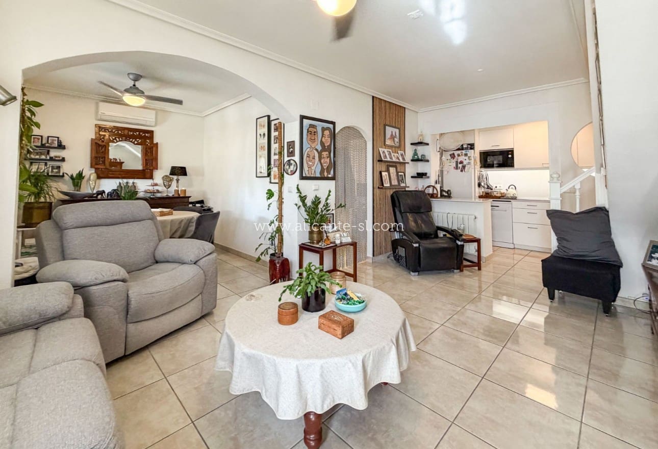 2 chambre Villa/Maison à vendre à Los Altos avec piscine garage - 249 000 € (Ref: 10024954)