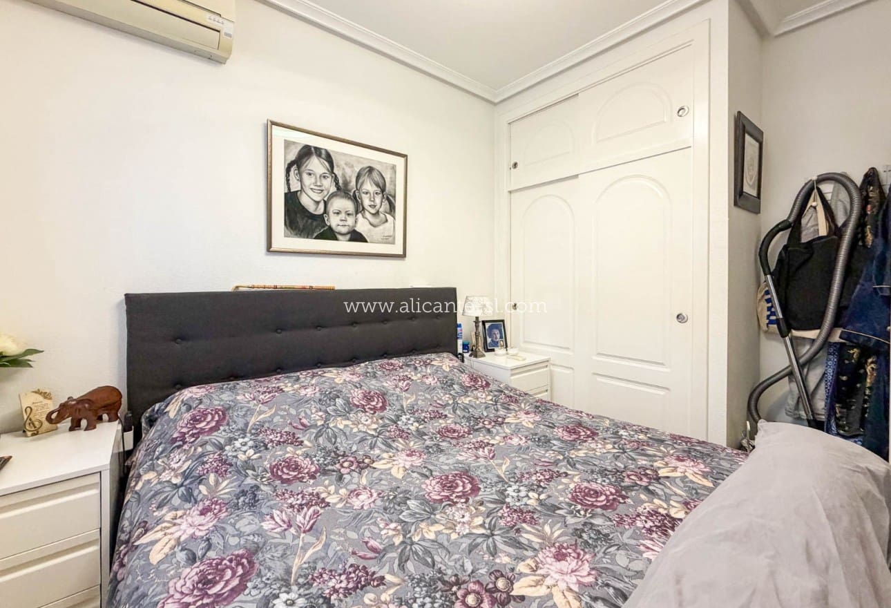 2 chambre Villa/Maison à vendre à Los Altos avec piscine garage - 249 000 € (Ref: 10024954)