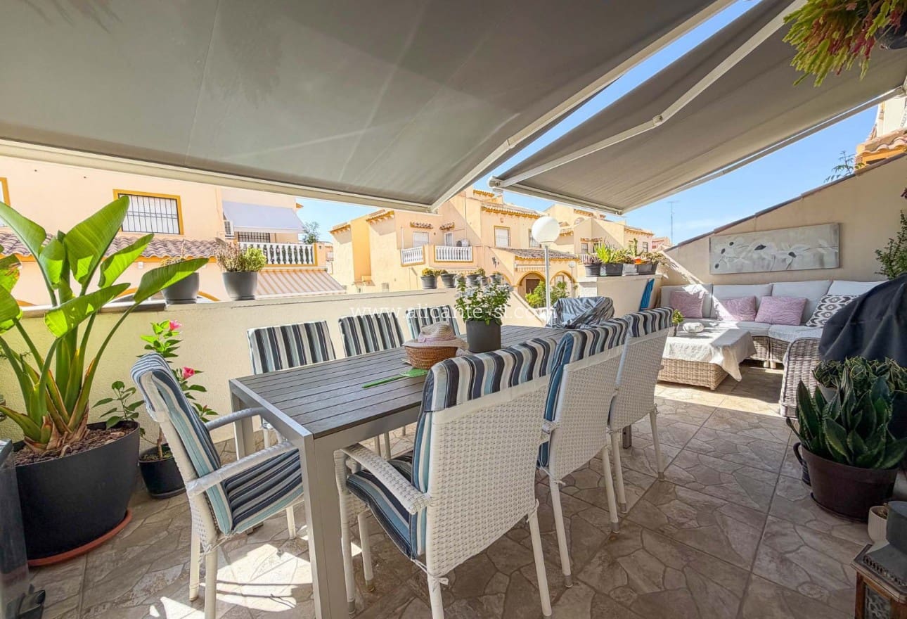 2 chambre Villa/Maison à vendre à Los Altos avec piscine garage - 249 000 € (Ref: 10024954)