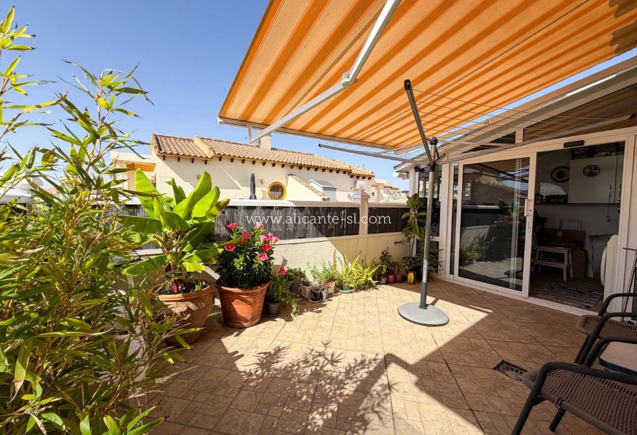 2 chambre Villa/Maison à vendre à Los Altos avec piscine garage - 249 000 € (Ref: 10024954)