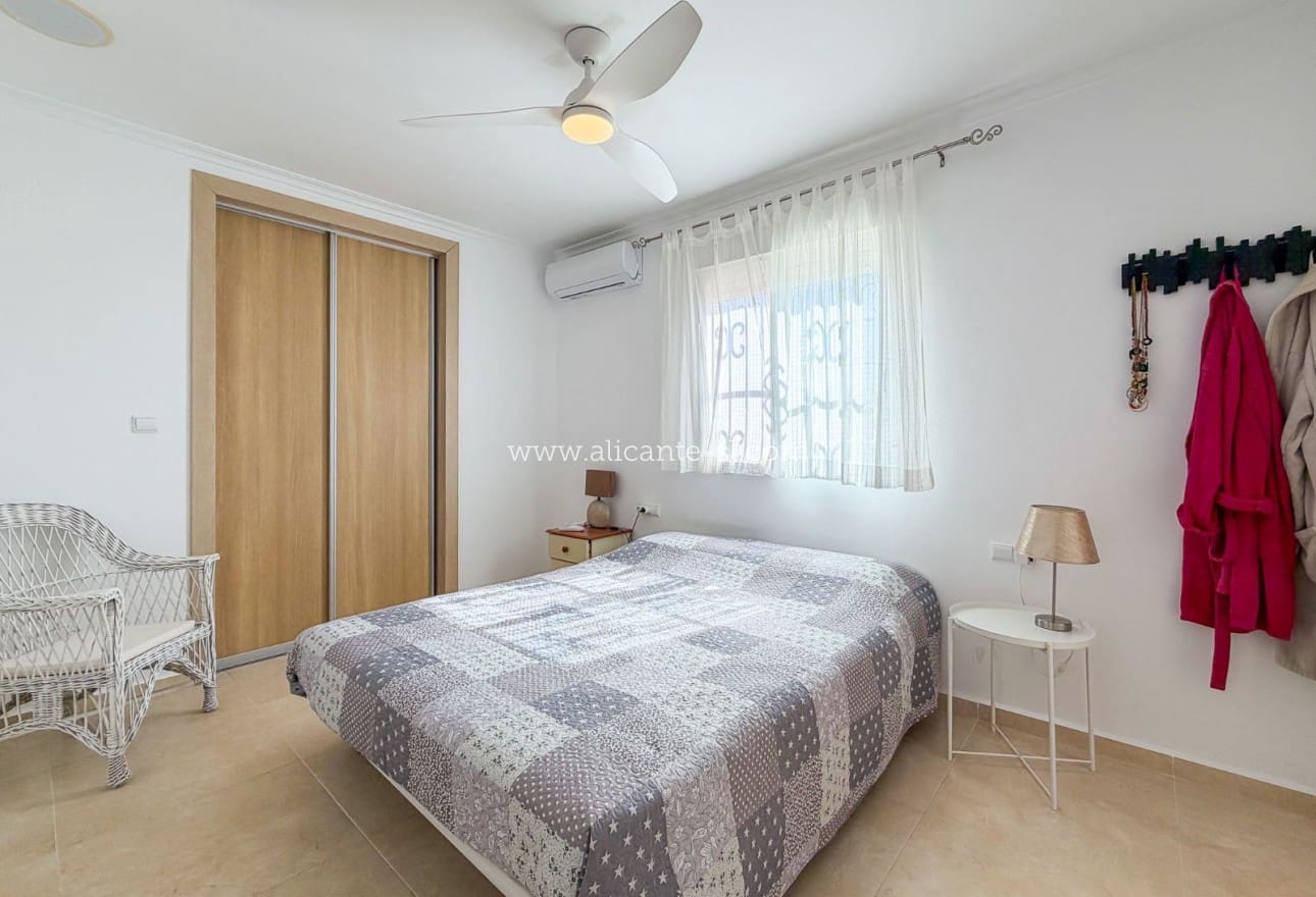 3 quarto Moradia para venda em Macisvenda com piscina garagem - 349 950 € (Ref: 10029687)