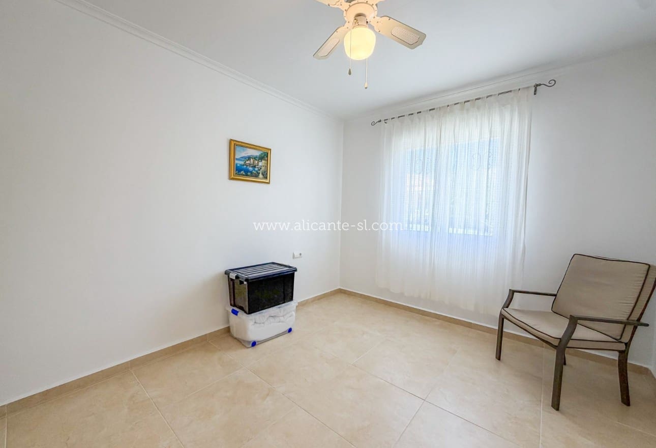 3 quarto Moradia para venda em Macisvenda com piscina garagem - 349 950 € (Ref: 10029687)