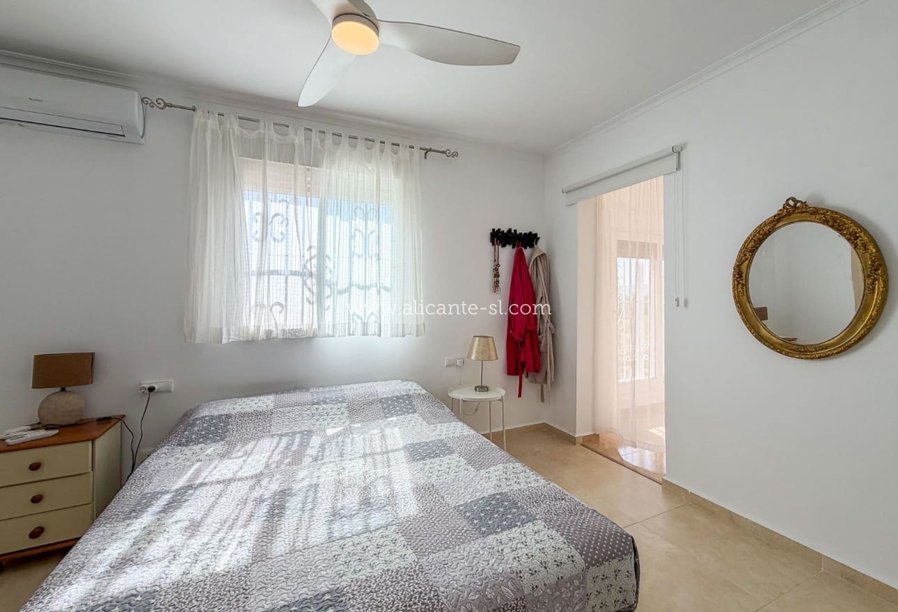 3 quarto Moradia para venda em Macisvenda com piscina garagem - 349 950 € (Ref: 10029687)