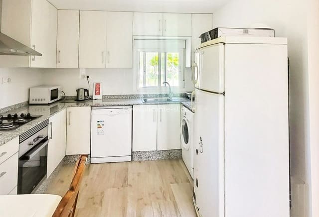 3 makuuhuone Huvila myytävänä paikassa La Romana mukana 
autotalli - 269 950 € (Ref: 10039241)