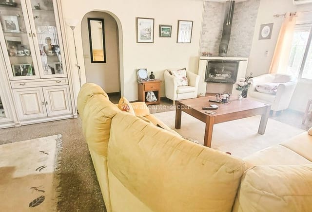 4 chambre Finca/Maison de Campagne à vendre à Hondón de las Nieves avec piscine garage - 279 950 € (Ref: 10039242)
