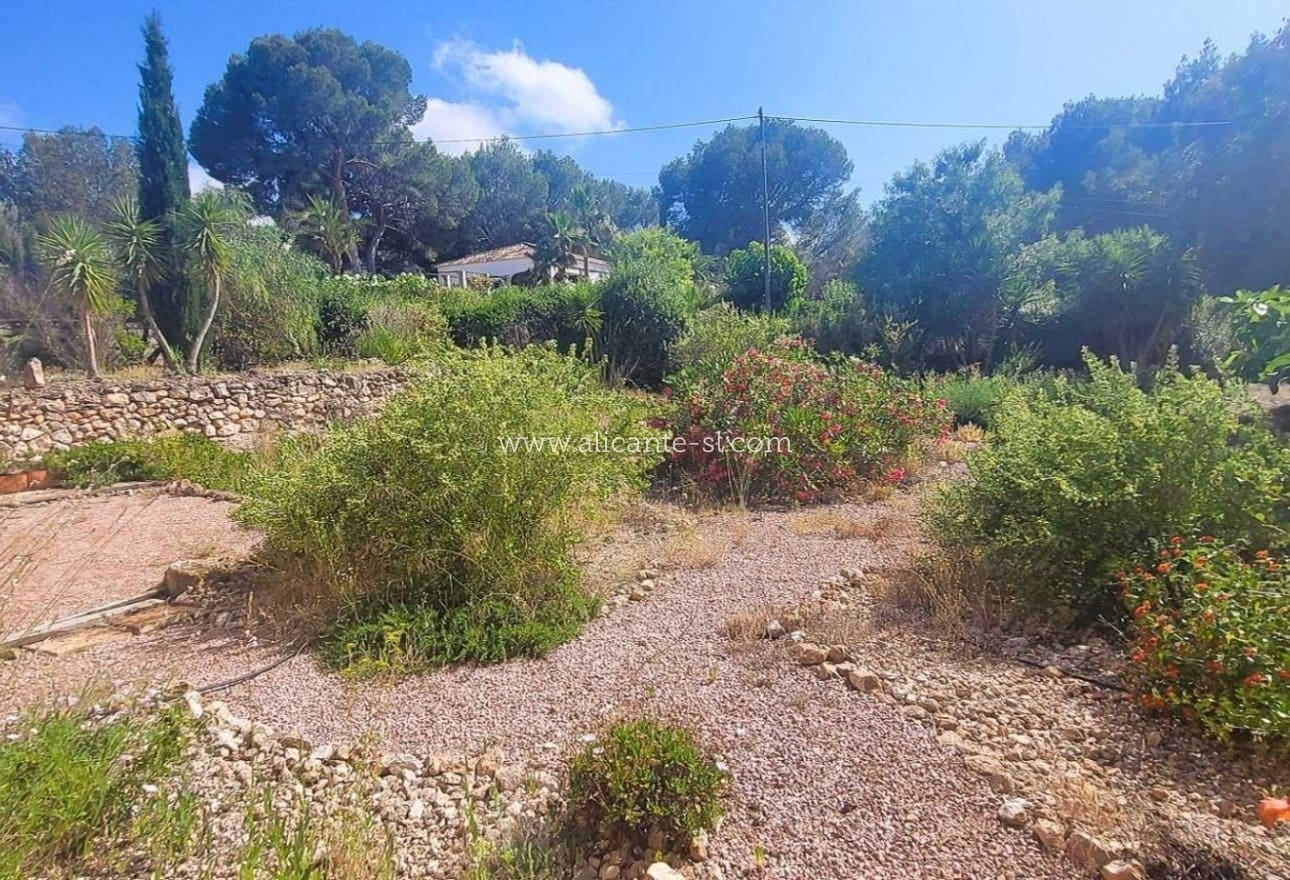 4 chambre Finca/Maison de Campagne à vendre à Hondon de las Nieves avec piscine garage - 279 950 € (Ref: 10039242)