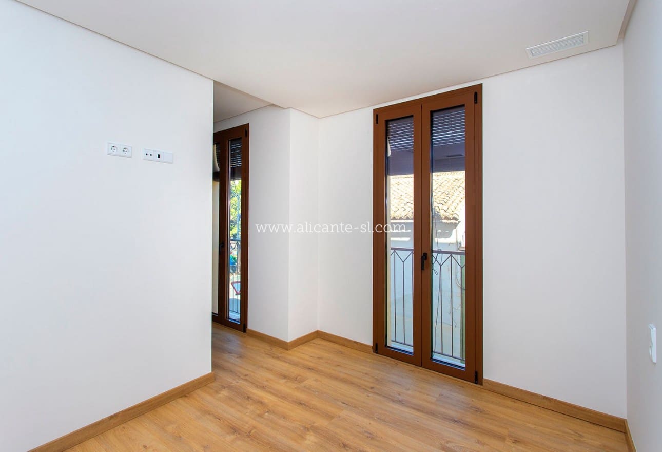 3 sypialnia Apartament na sprzedaż w Hondon de las Nieves - 230 000 € (Ref: 10048065)