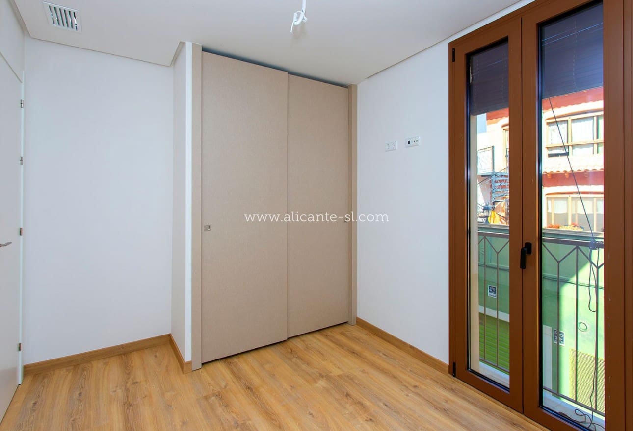 3 sypialnia Apartament na sprzedaż w Hondon de las Nieves - 230 000 € (Ref: 10048065)