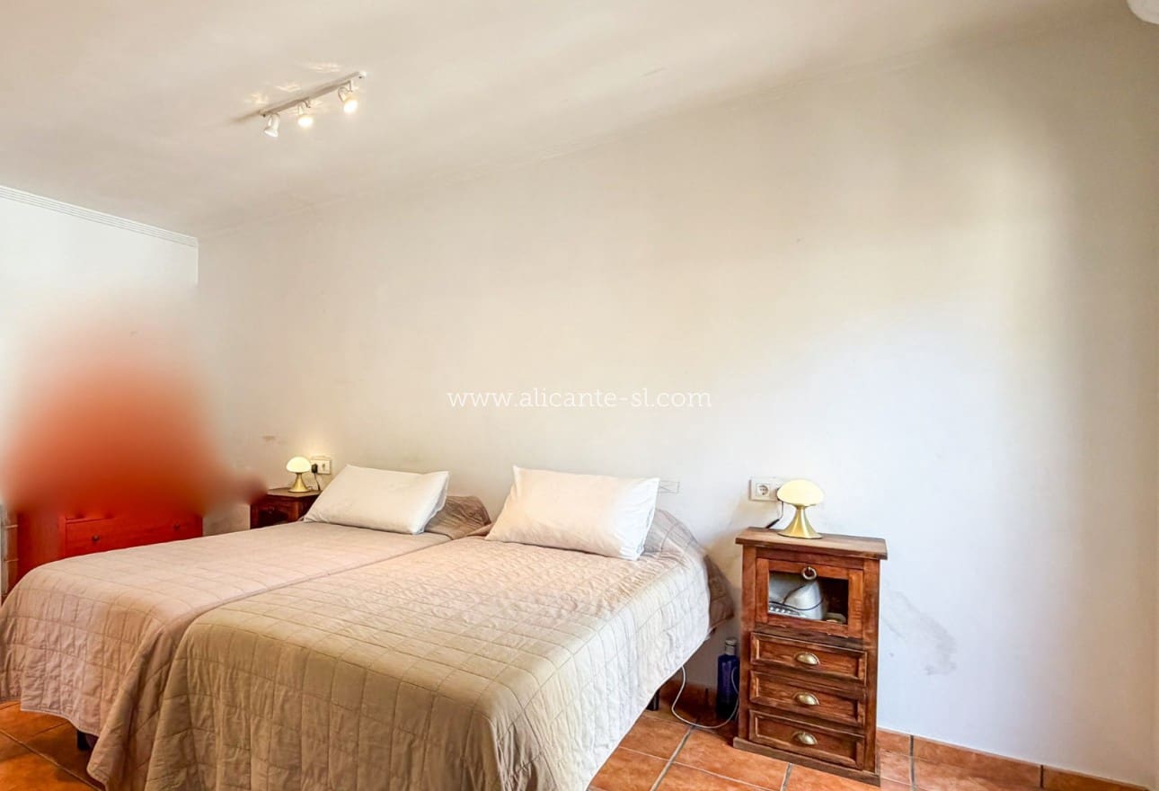 5 Zimmer Villa zu verkaufen in Hondon de los Frailes mit Pool Garage - 429.950 € (Ref: 10054440)