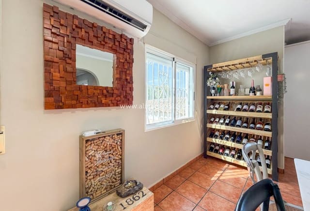 5 Zimmer Villa zu verkaufen in Hondón de los Frailes mit Pool Garage - 429.950 € (Ref: 10054440)