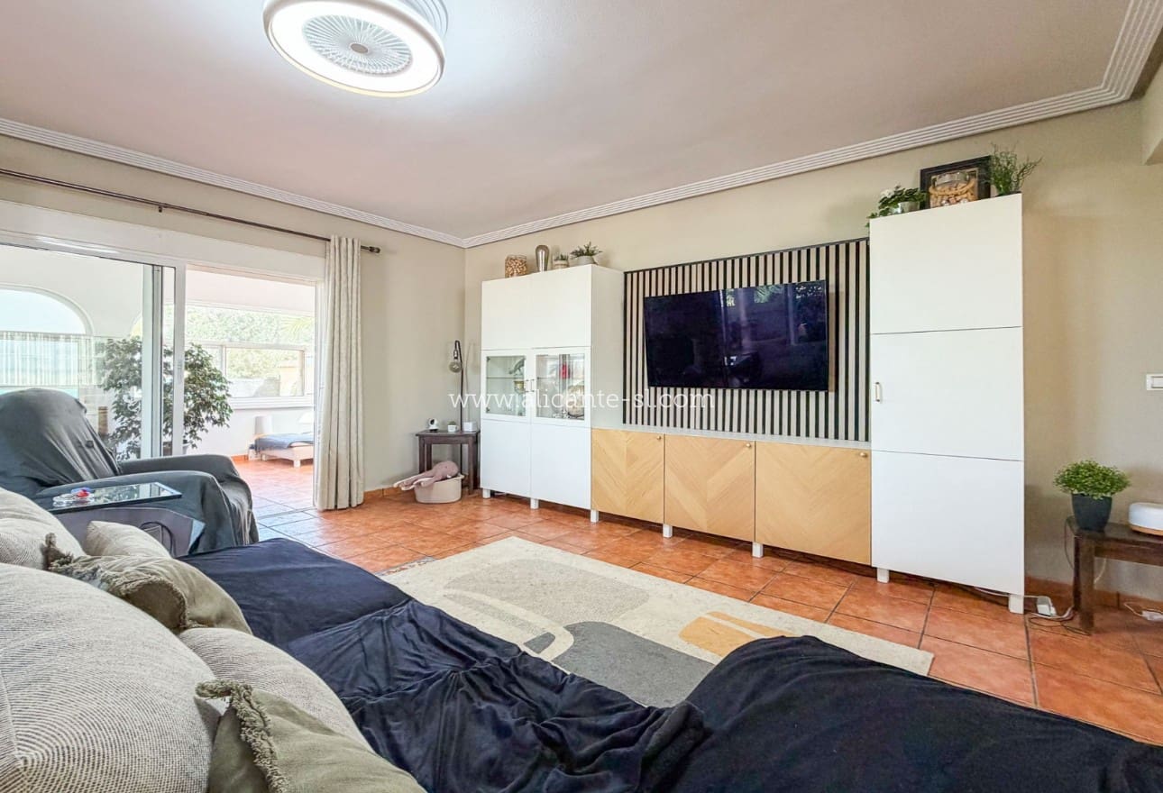 5 Zimmer Villa zu verkaufen in Hondon de los Frailes mit Pool Garage - 429.950 € (Ref: 10054440)