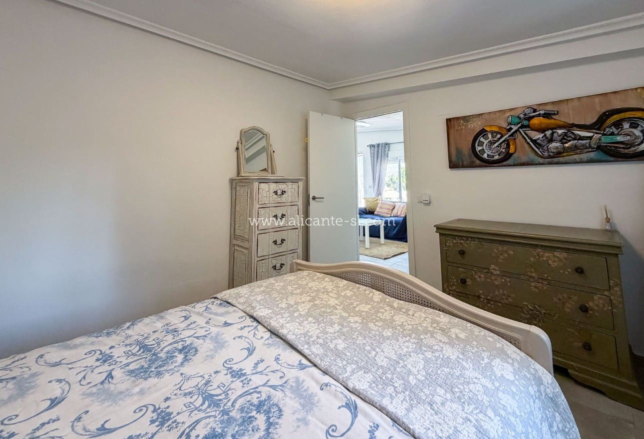 5 Zimmer Villa zu verkaufen in Hondon de los Frailes mit Pool Garage - 429.950 € (Ref: 10054440)