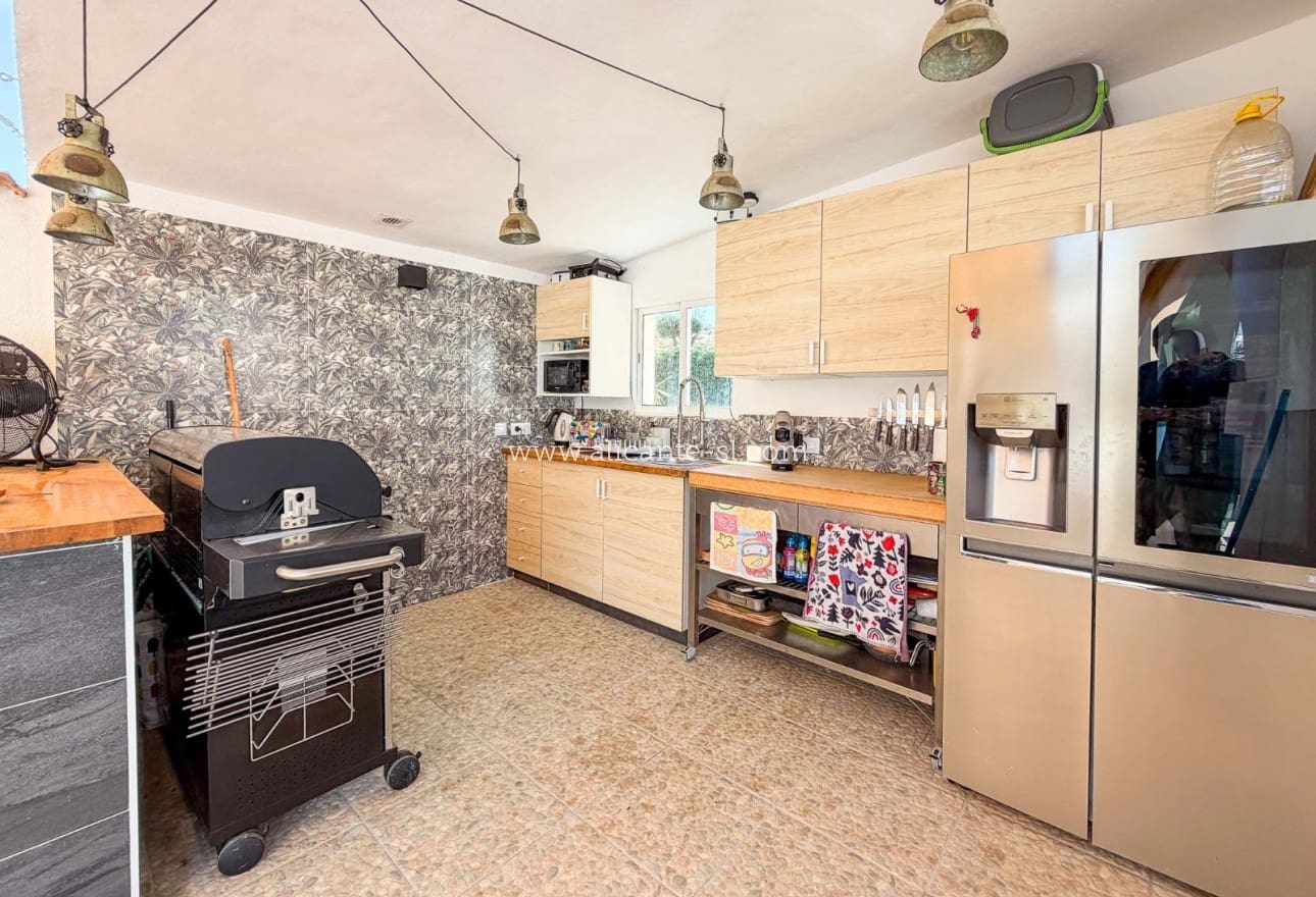 5 Zimmer Villa zu verkaufen in Hondon de los Frailes mit Pool Garage - 429.950 € (Ref: 10054440)
