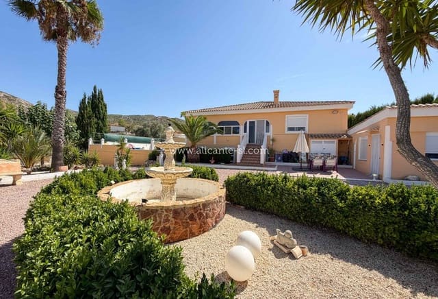5 Zimmer Villa zu verkaufen in Hondón de los Frailes mit Pool Garage - 429.950 € (Ref: 10054440)