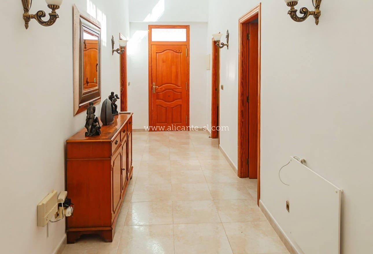 4 quarto Moradia para venda em Fortuna com piscina garagem - 339 950 € (Ref: 10071017)