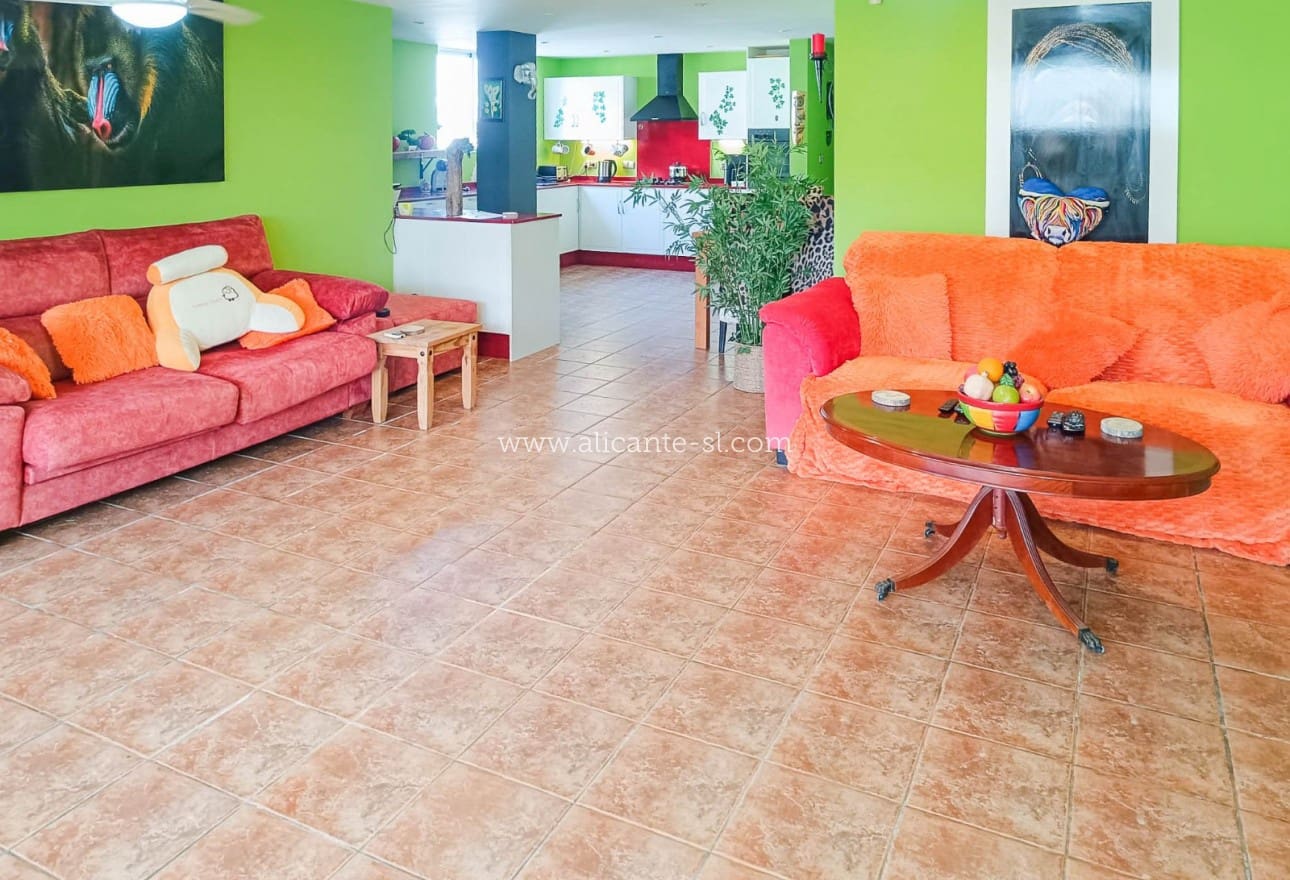 4 quarto Moradia para venda em Fortuna com piscina garagem - 339 950 € (Ref: 10071017)