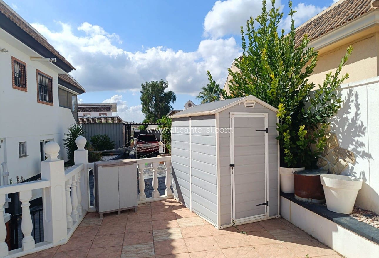 4 quarto Moradia para venda em Fortuna com piscina garagem - 339 950 € (Ref: 10071017)