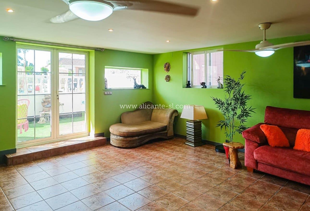 4 quarto Moradia para venda em Fortuna com piscina garagem - 339 950 € (Ref: 10071017)