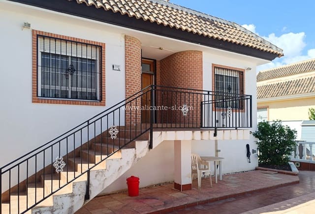 4 sypialnia Willa na sprzedaż w Fortuna z basenem garażem - 339 950 € (Ref: 10071017)