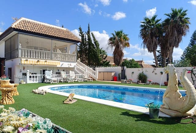 4 sypialnia Willa na sprzedaż w Fortuna z basenem garażem - 339 950 € (Ref: 10071017)