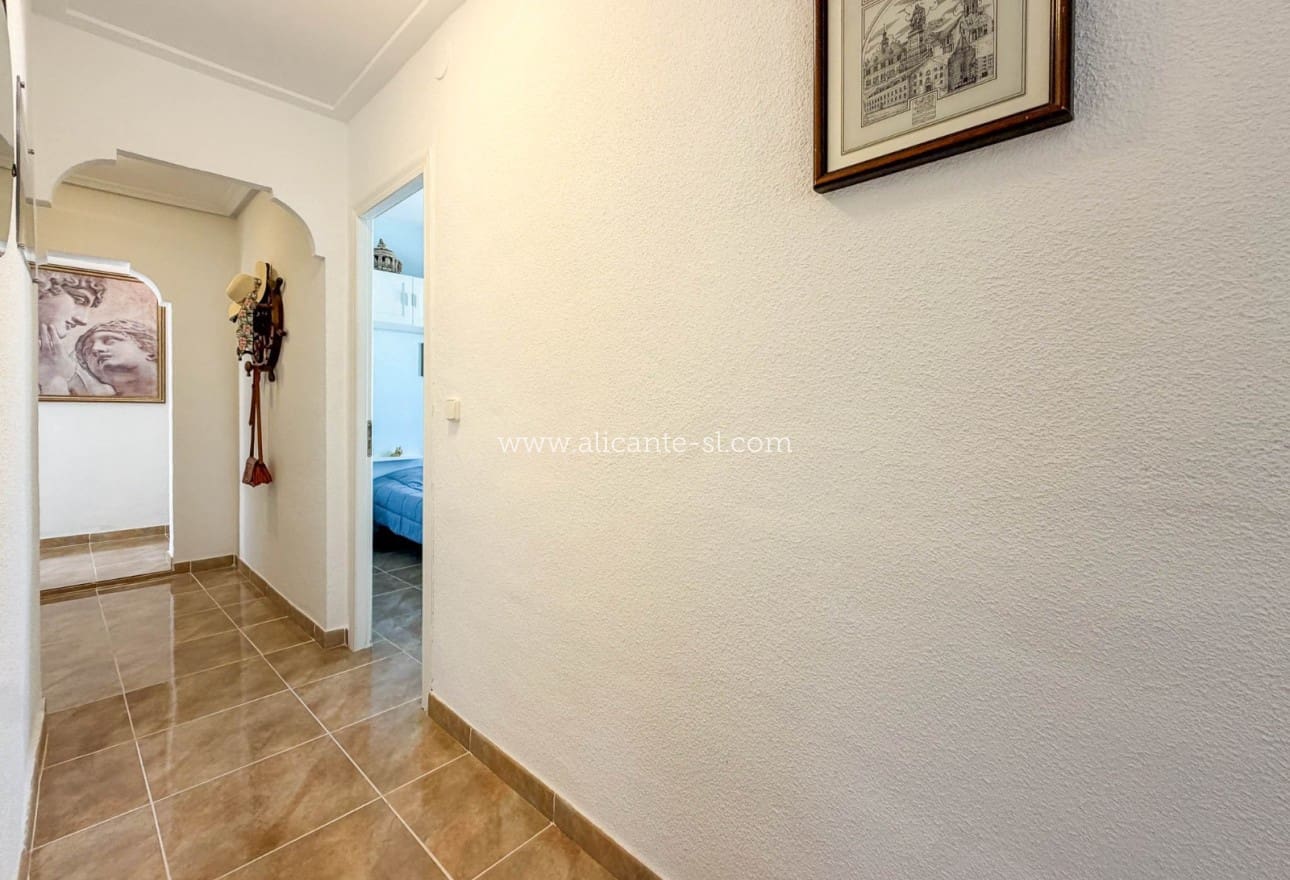 Chalet de 3 habitaciones en Hondón de las Nieves en venta con piscina garaje - 334.950 € (Ref: 10071019)