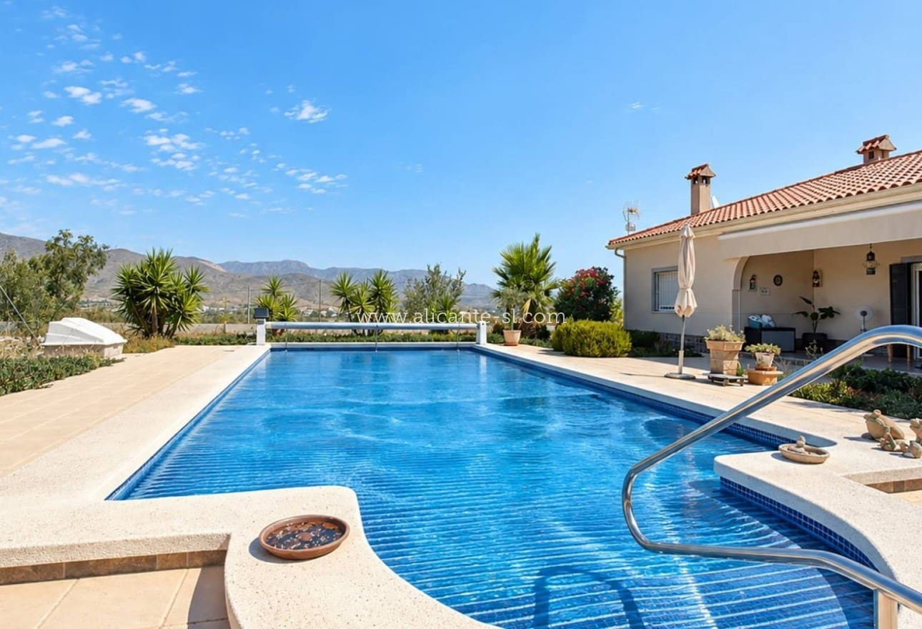 3 soverom Villa til salgs i Hondon de los Frailes med svømmebasseng garasje - € 359 950 (Ref: 10072869)