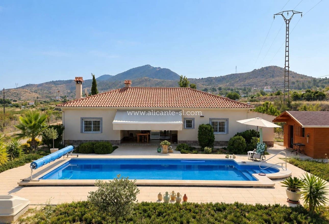 3 soverom Villa til salgs i Hondon de los Frailes med svømmebasseng garasje - € 359 950 (Ref: 10072869)