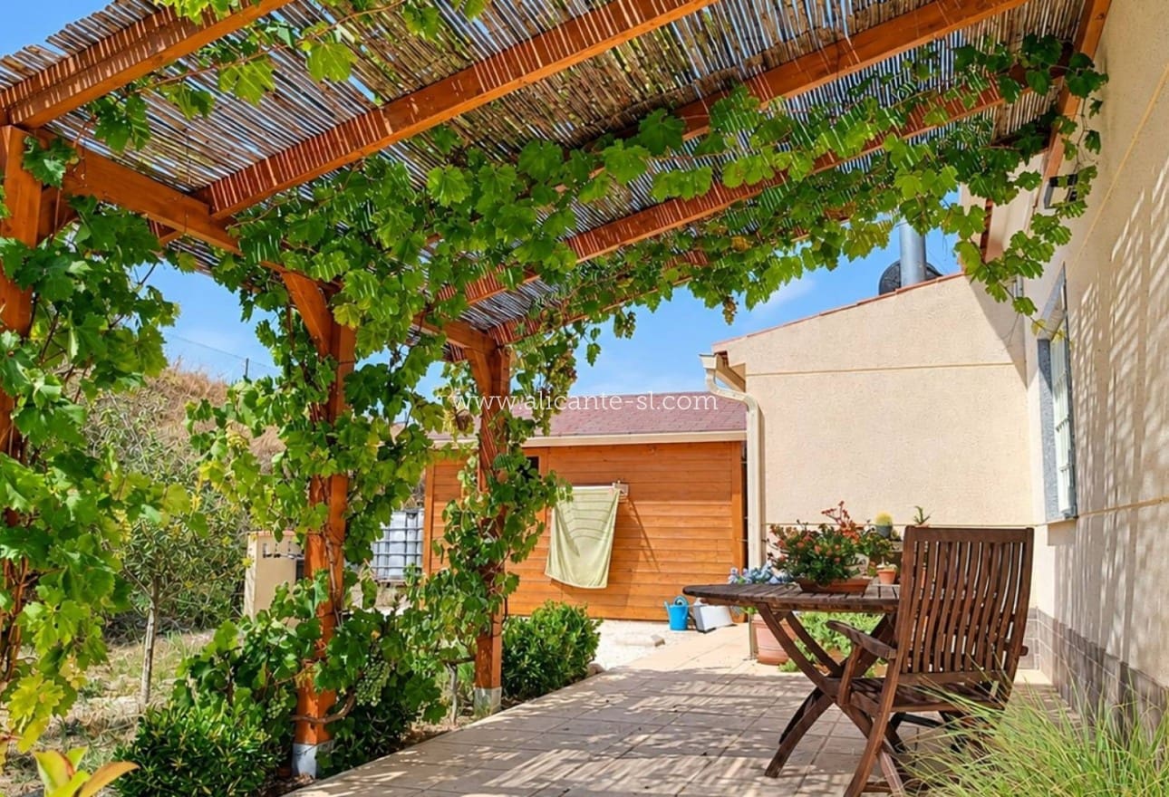 3 soverom Villa til salgs i Hondon de los Frailes med svømmebasseng garasje - € 359 950 (Ref: 10072869)