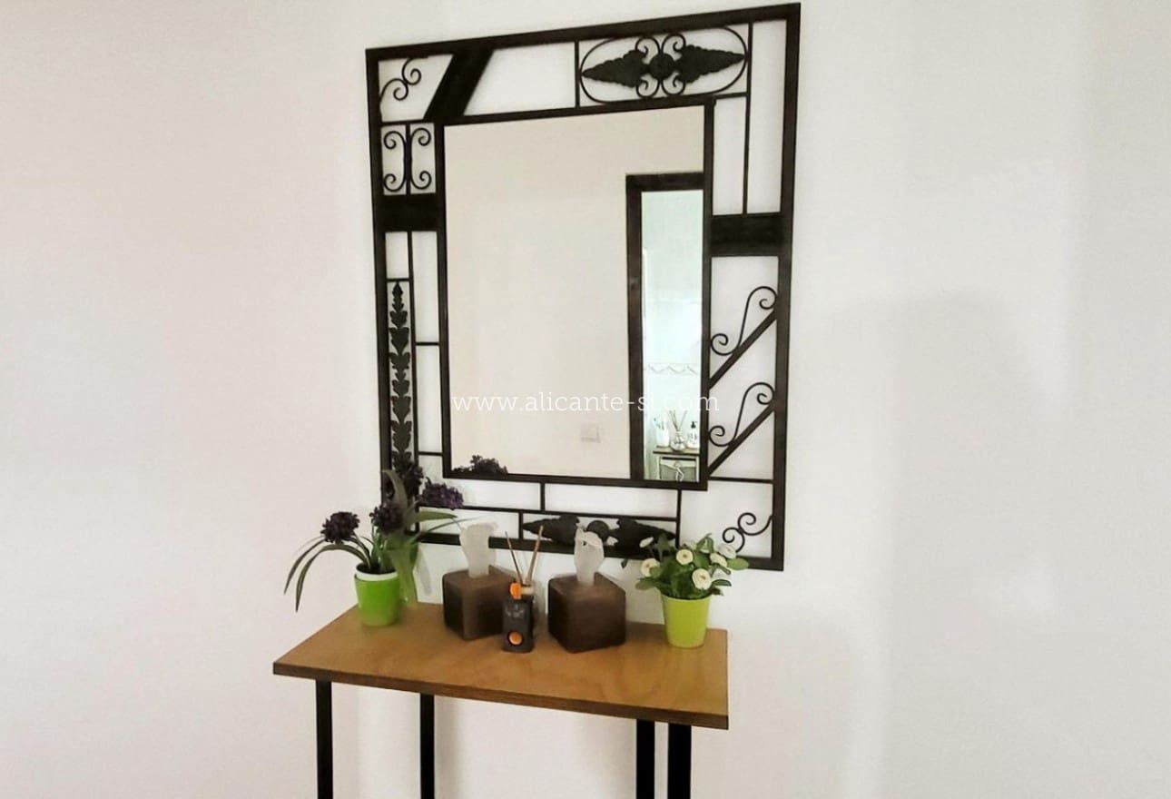 3 slaapkamer Villa te koop in Caudete met zwembad garage - € 229.950 (Ref: 10090995)