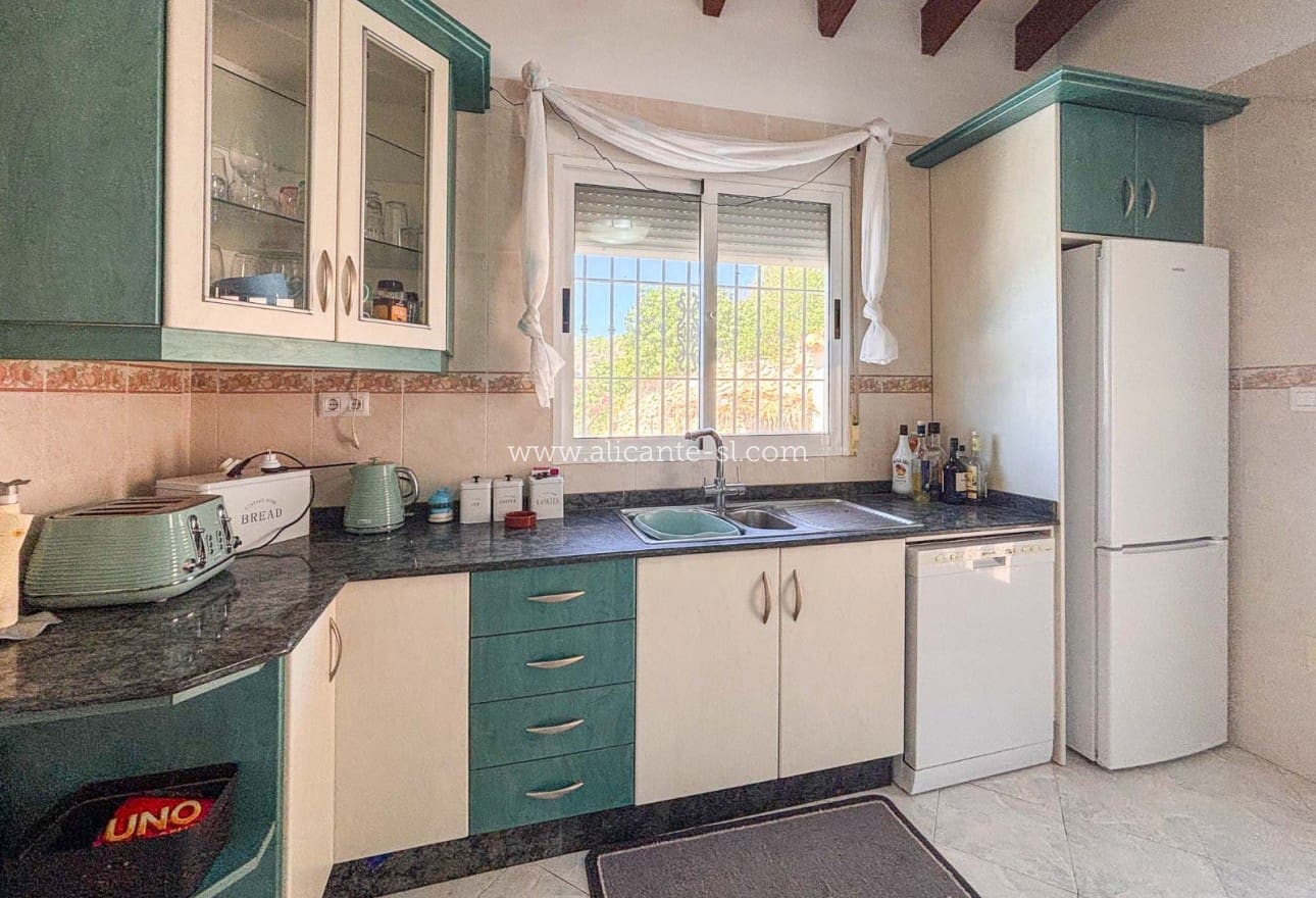 3 Zimmer Villa zu verkaufen in Fortuna mit Pool Garage - 235.000 € (Ref: 10099150)