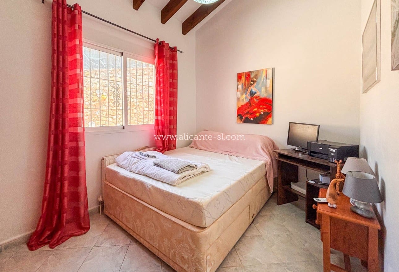 3 Zimmer Villa zu verkaufen in Fortuna mit Pool Garage - 235.000 € (Ref: 10099150)
