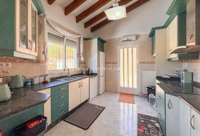3 Zimmer Villa zu verkaufen in Fortuna mit Pool Garage - 235.000 € (Ref: 10099150)