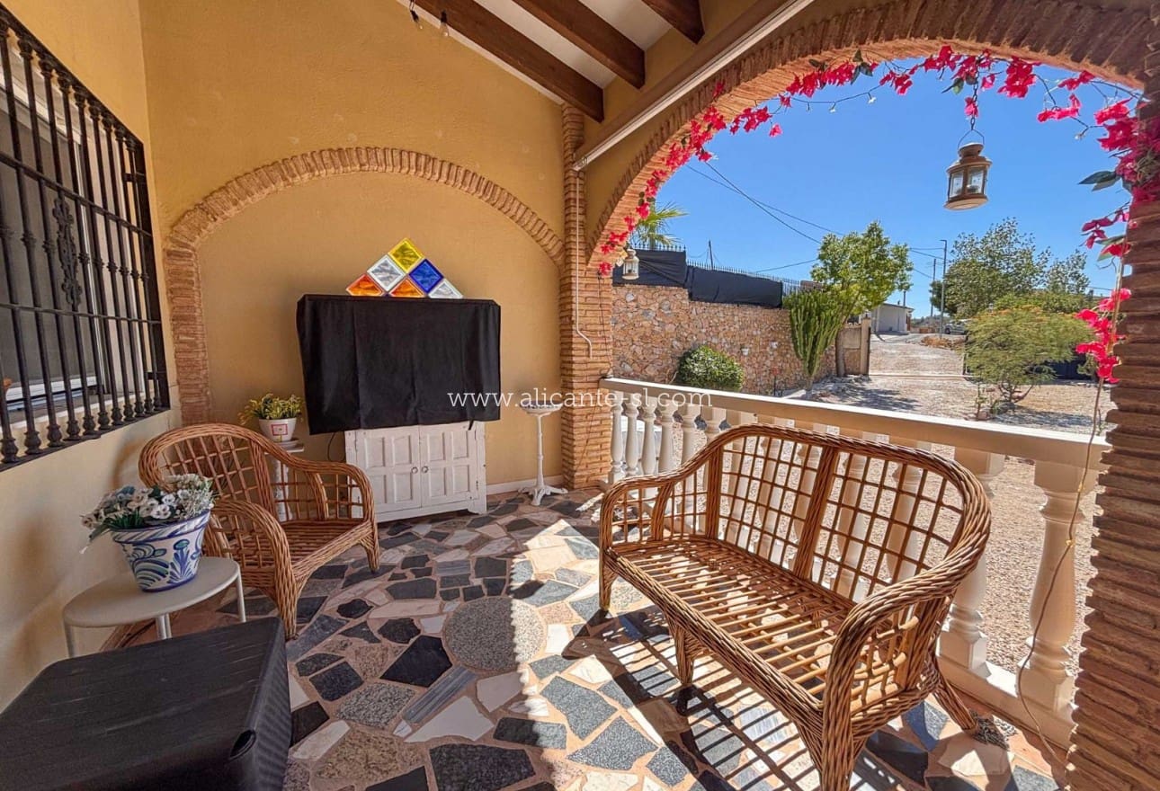 3 Zimmer Villa zu verkaufen in Fortuna mit Pool Garage - 235.000 € (Ref: 10099150)