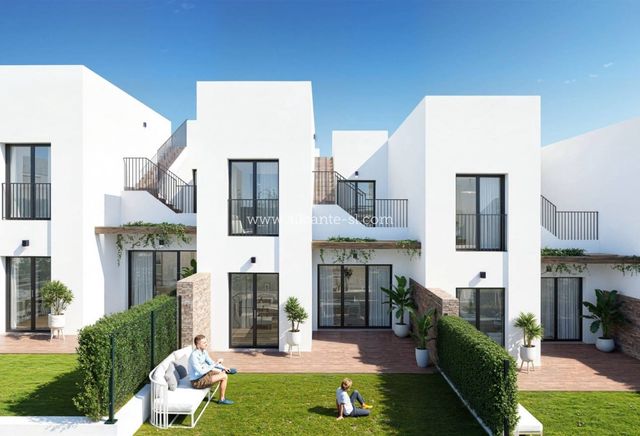 3 bedroom Townhouse for sale in Monforte del Cid with pool garage - € 365,000 (Ref: 10111152)