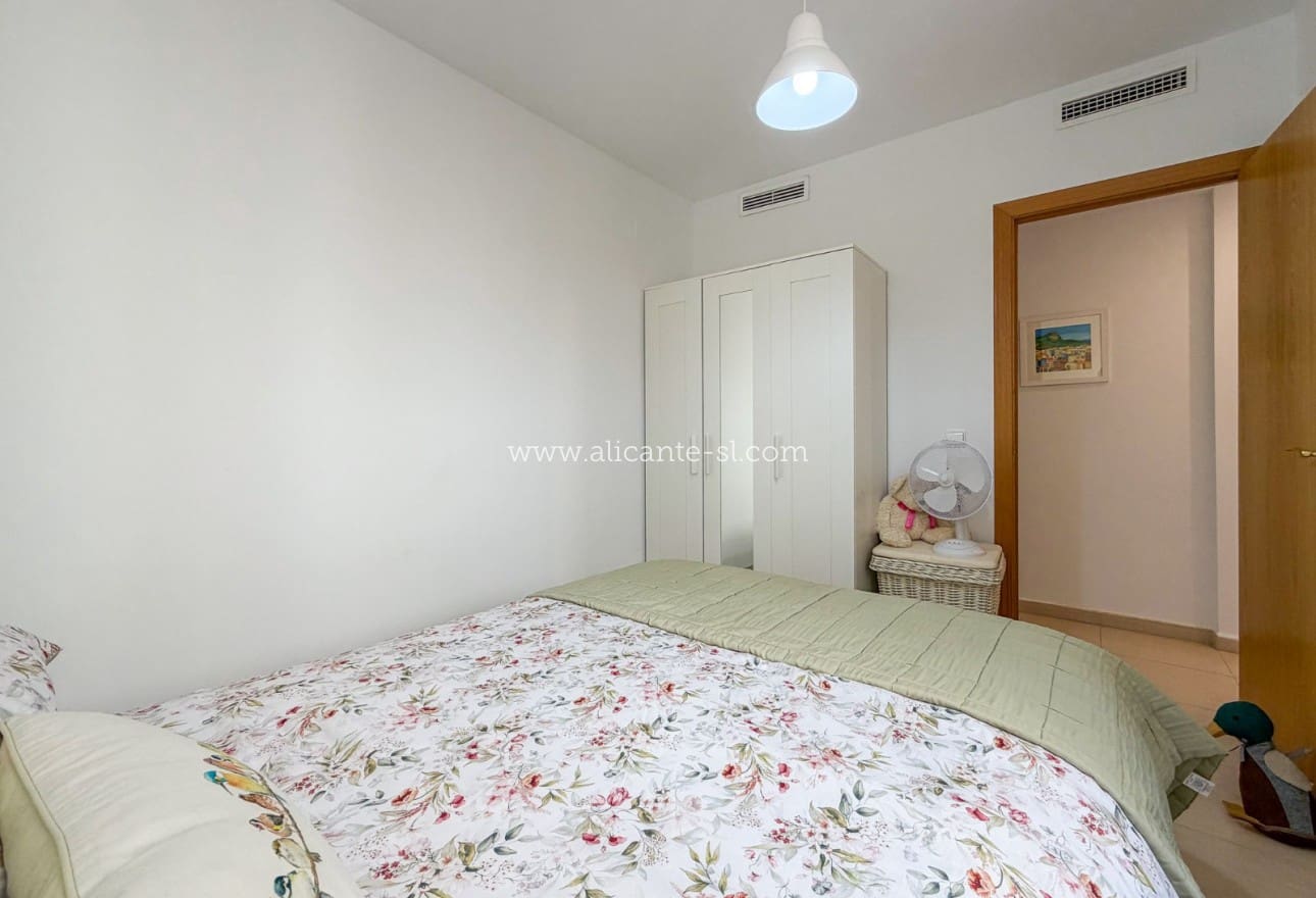 2 makuuhuone Huoneisto myytävänä paikassa Hondon de las Nieves - 99 950 € (Ref: 10132939)