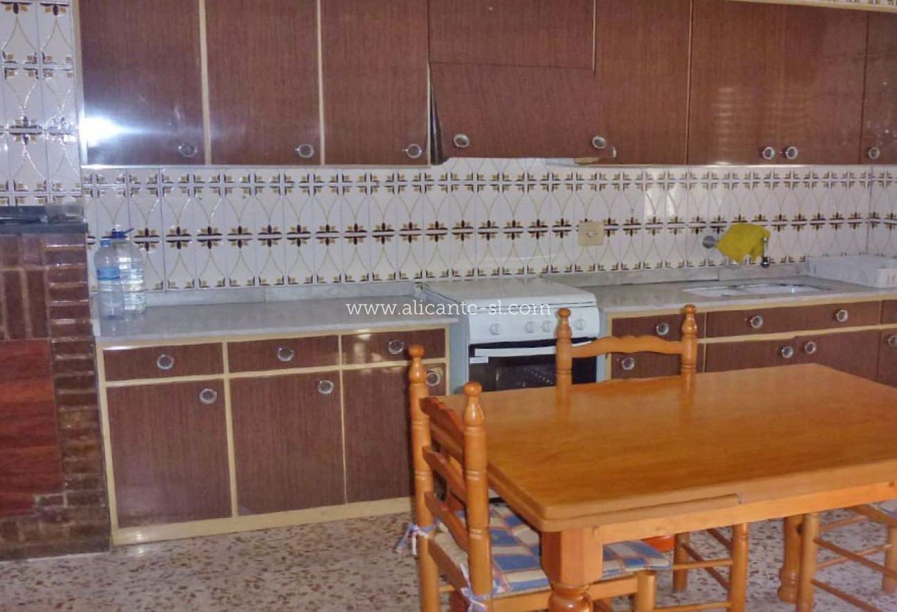 3 sypialnia Finka/Dom wiejski na sprzedaż w Hondon de las Nieves z garażem - 139 950 € (Ref: 6750703)