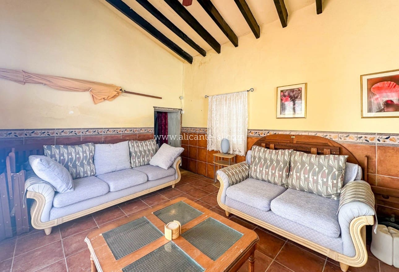 3 soveværelse Finca/Landehus til salg i La Romana - € 79.950 (Ref: 6750710)