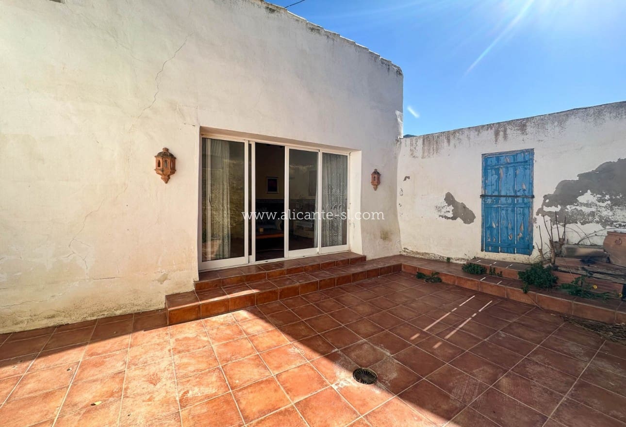 3 soveværelse Finca/Landehus til salg i La Romana - € 79.950 (Ref: 6750710)