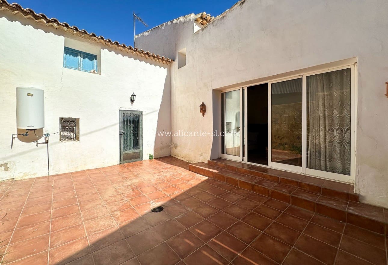 3 soveværelse Finca/Landehus til salg i La Romana - € 79.950 (Ref: 6750710)