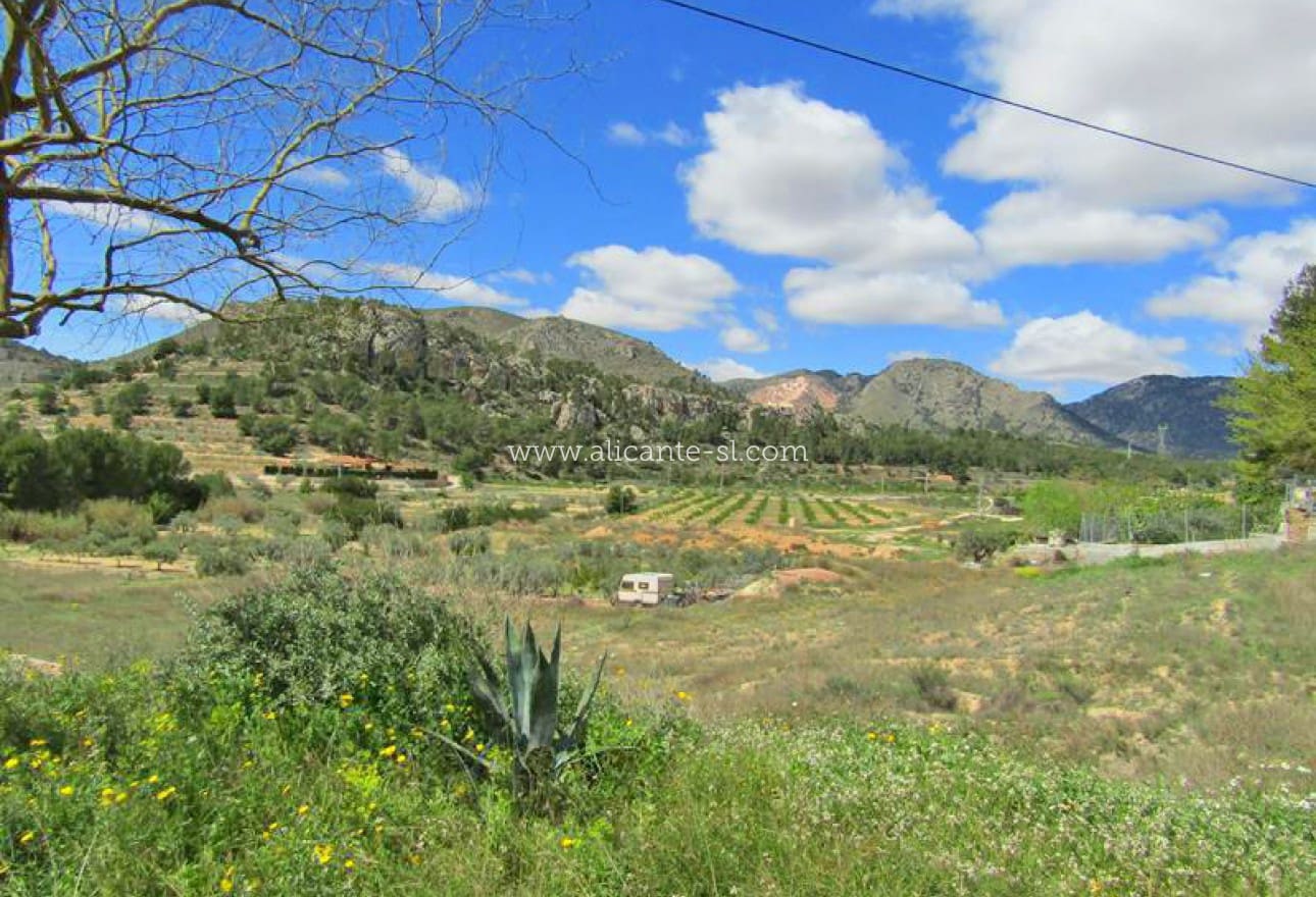 3 soveværelse Hulehus til salg i La Romana - € 99.950 (Ref: 6838447)