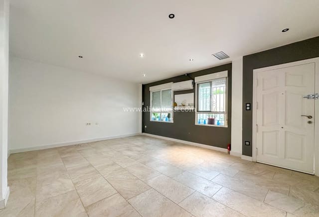 3 chambre Maison de Ville à vendre à Hondón de las Nieves avec garage - 129 950 € (Ref: 8287220)