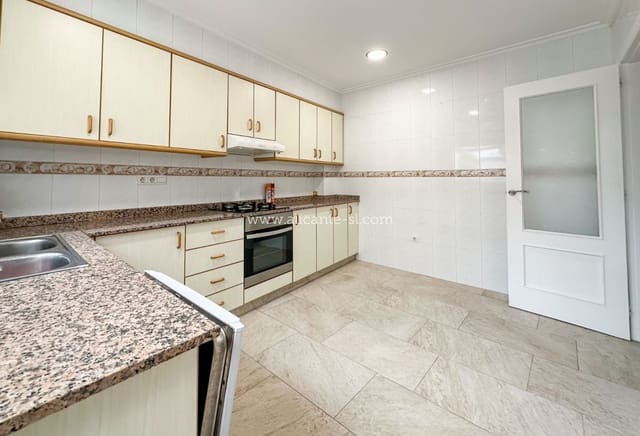 3 chambre Maison de Ville à vendre à Hondón de las Nieves avec garage - 129 950 € (Ref: 8287220)