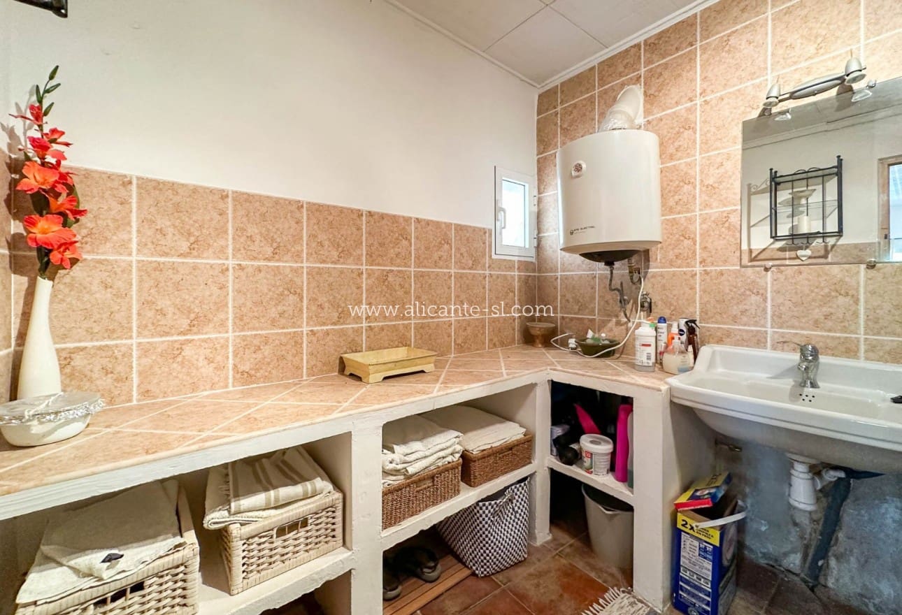 4 sovrum Finca/Hus på landet till salu i La Romana med pool - 199 000 € (Ref: 8327066)